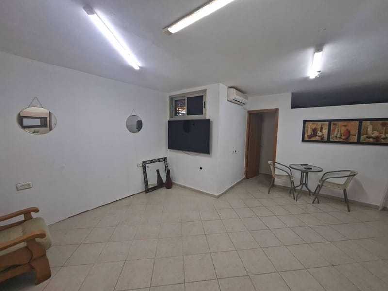 תמונה מפייסבוק – 2 חדרים • 3,600 ₪, רובע י"א, אשדוד (1)