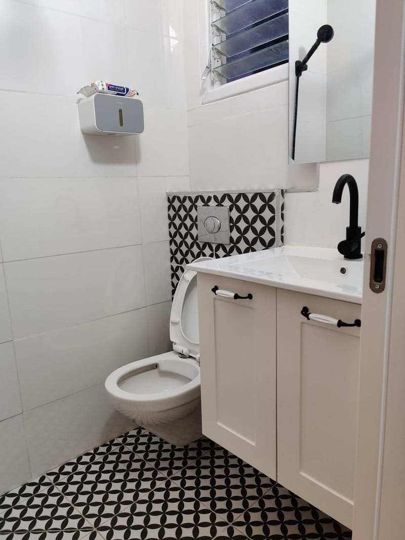 חדר וחצי • 3,950 ₪ - Image 1