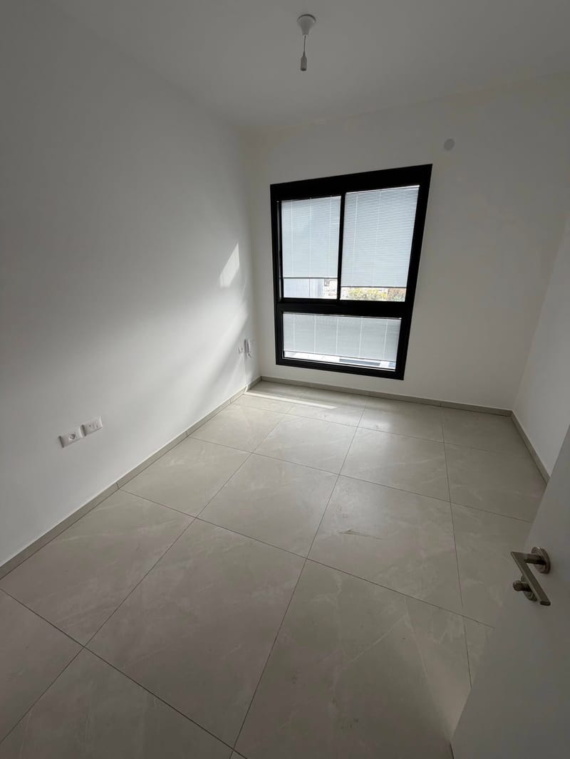 3 Комнаты • 9,900 ₪ - Image 4