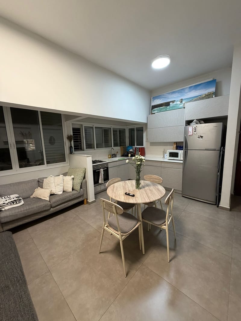 3 חדרים עם שותפים • 9,200 ₪ - Image 1