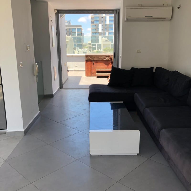 4 Rooms • ₪16,500 - Image 3