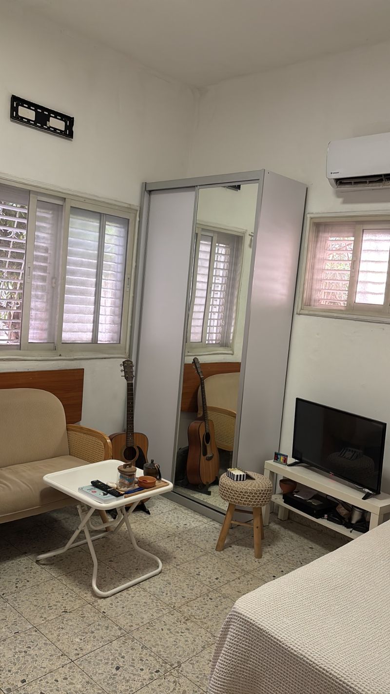 סטודיו • 4,000 ₪ - Image 1