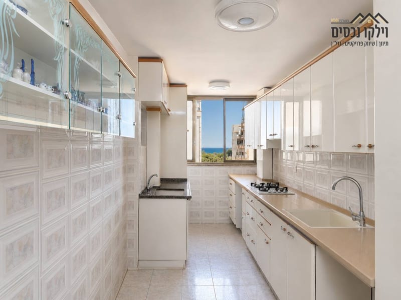 Фото с Facebook – 4 Комнаты • 5,700 ₪, הרב שאולי, Рова Далет, Ашдод (1)