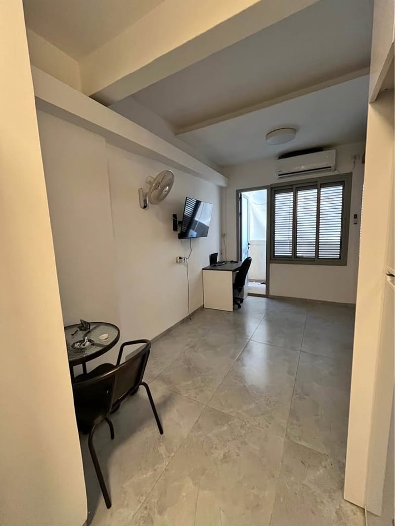 תמונה מפייסבוק – סטודיו • 2,900 ₪, ז'בוטינסקי 77, בני ברק (1)