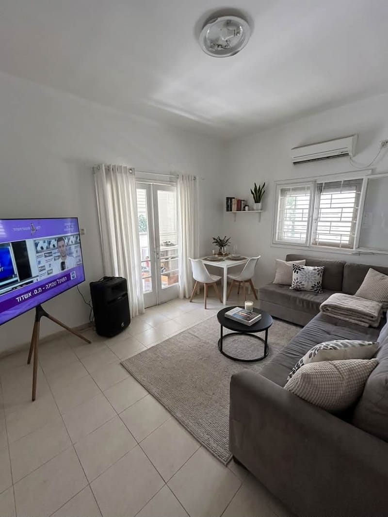 תמונה מפייסבוק – 3 חדרים • 5,900 ₪, ברקאי 3, עליות, רמת גן (1)