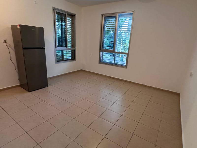 תמונה מפייסבוק – 2 חדרים • 4,800 ₪, אבא הלל, הבורסה, רמת גן (1)