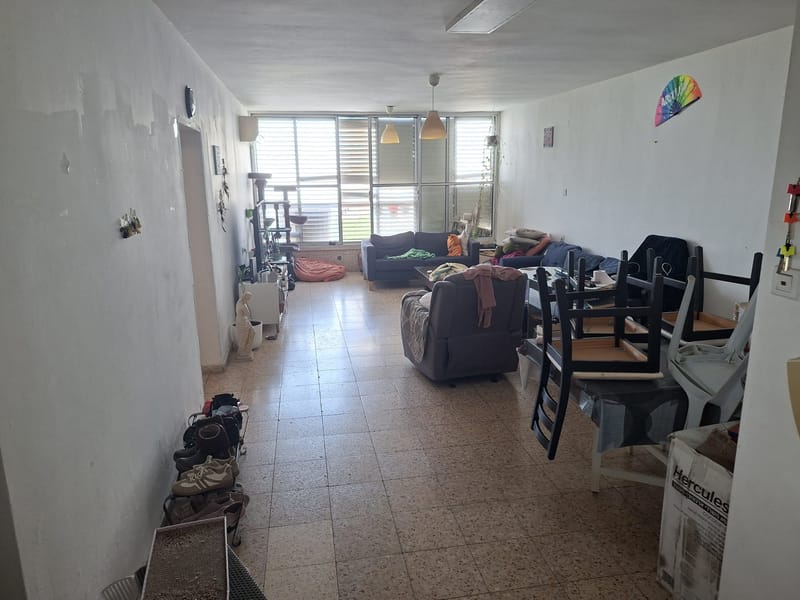 Photo from Facebook – 4 Rooms • ₪6,750, קריניצי 112, Yahalom, Ramat Gan (1)