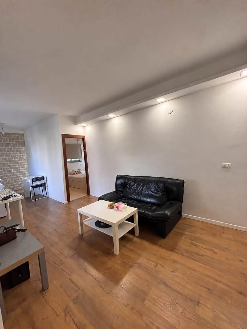 תמונה מפייסבוק – 2 חדרים • 5,500 ₪, גבעת רמב"ם, גבעתיים (1)