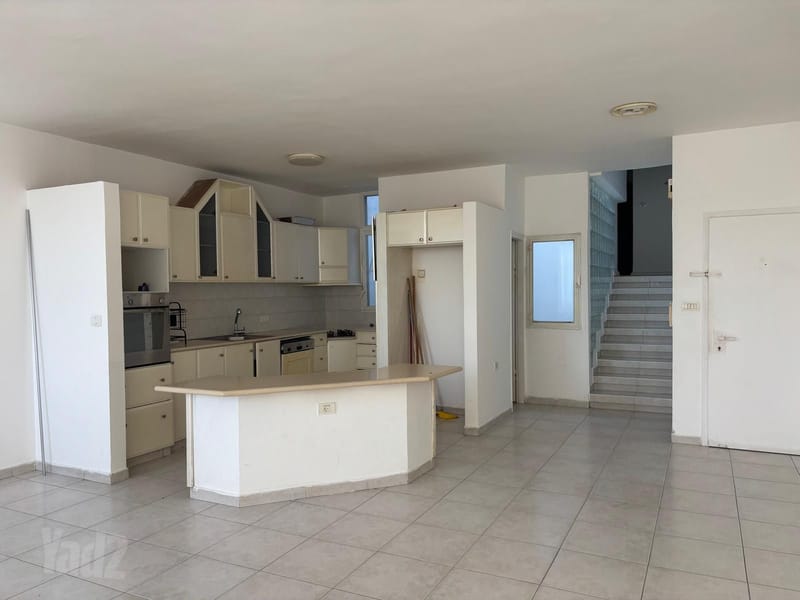 תמונה מיד2 – 3.5 חדרים • 8,500 ₪, קדושי השואה 45, הרצלייה פיתוח, הרצליה (1)