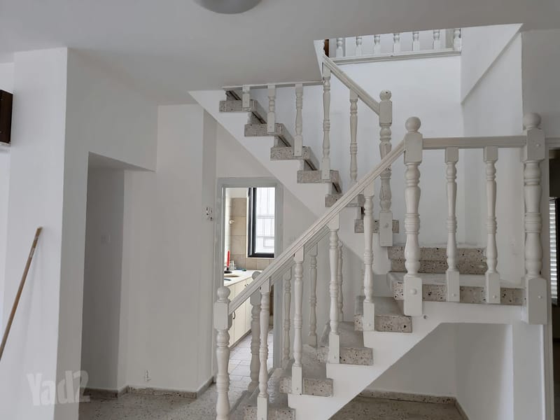 תמונה מיד2 – 5 חדרים • 9,000 ₪, ליאון בלום 13, קריית עבודה, חולון (1)