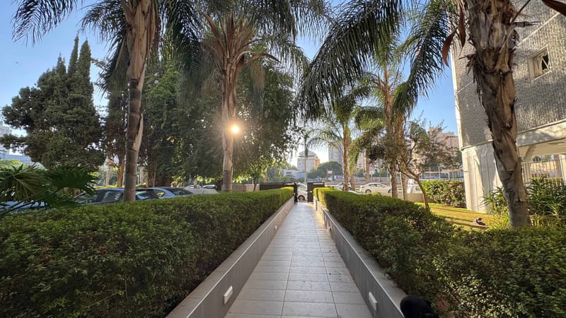 תמונה מיד2 – 3 חדרים • 1,680,000 ₪, לוי אשכול, נאות שקד, נתניה (1)