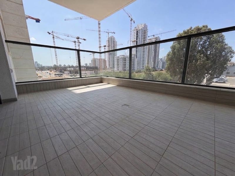 תמונה מיד2 – 4 חדרים • 7,400 ₪, הרב ניסים טולדנו, שקמים, באר יעקב (1)