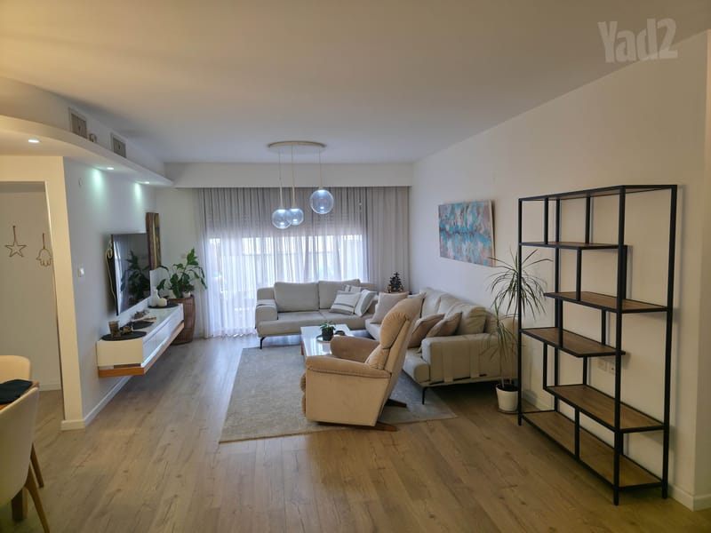 תמונה מיד2 – 5 חדרים • 8,500 ₪, שבט יוסף 1, רובע י"ב, אשדוד (1)