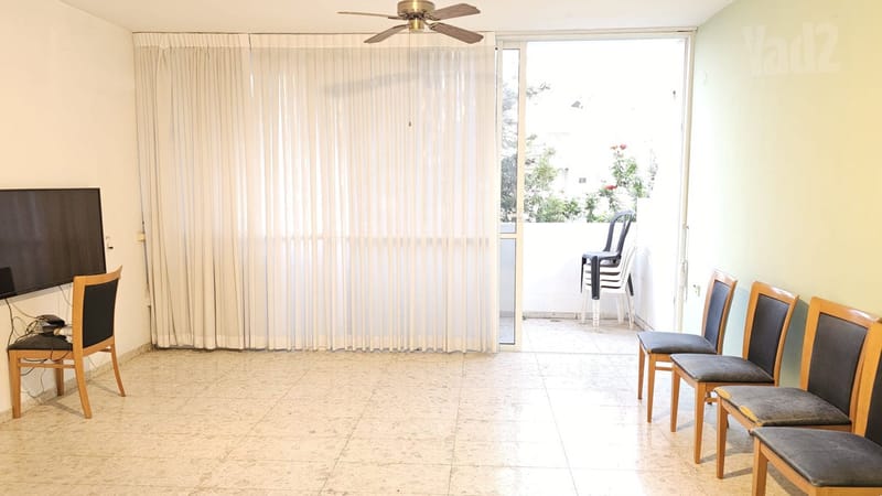 Photo from Yad2 – 3 Rooms • ₪6,500, Hadar, Ramat HaSharon (1)