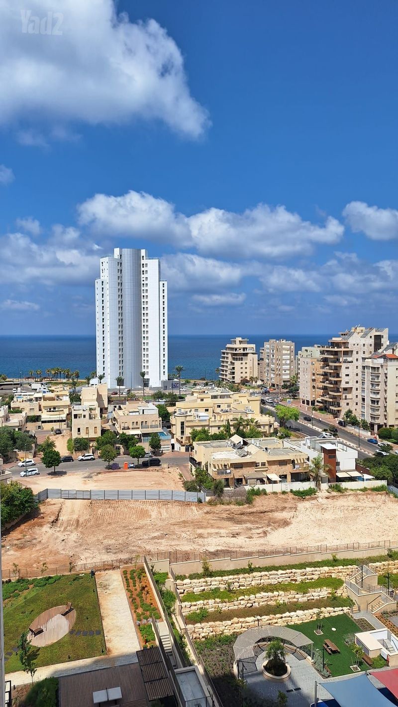 Photo from Yad2 – 4 Rooms • ₪7,600, דר' ישראל בורגנסקי 4, Nof HaTayelet, Netanya (1)