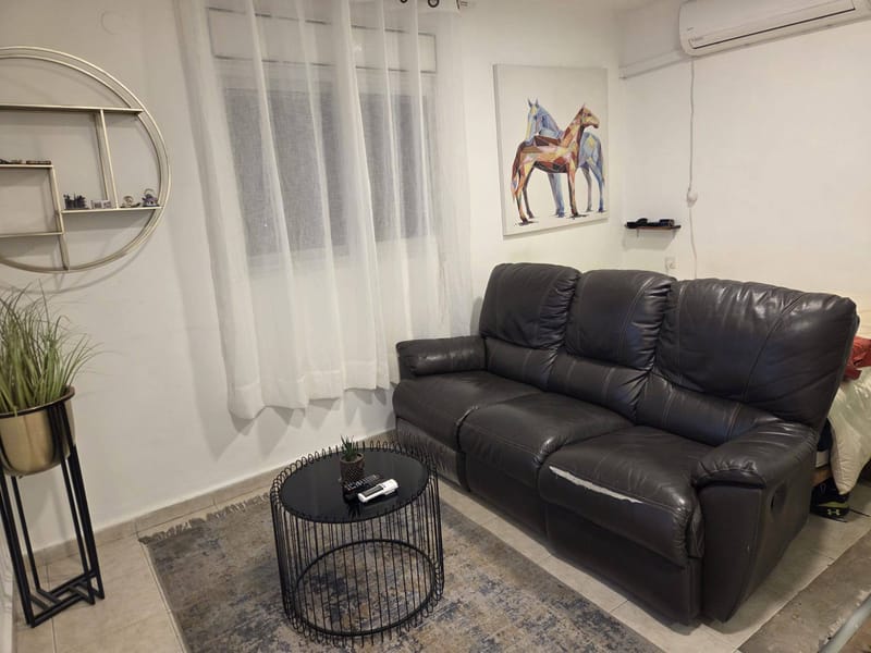 Photo from Facebook – Studio • ₪4,000, ראב"ד, Neve Sha'anan, Tel Aviv (1)