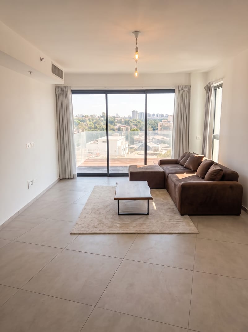 תמונה מפייסבוק – 2 חדרים • 8,200 ₪, רמת אביב החדשה, תל אביב (1)