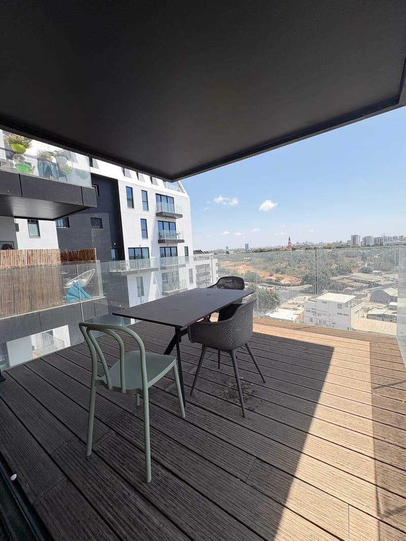 Фото с Facebook – 2 Комнаты • 8,200 ₪, פרויקט תיאודור, Гиват Герцль, Тель-Авив (1)