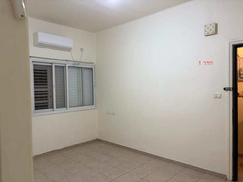 תמונה מפייסבוק – 2 חדרים • 5,500 ₪, שלמה המלך/זמנהוף, הצפון הישן - החלק הדרומי, תל אביב (1)