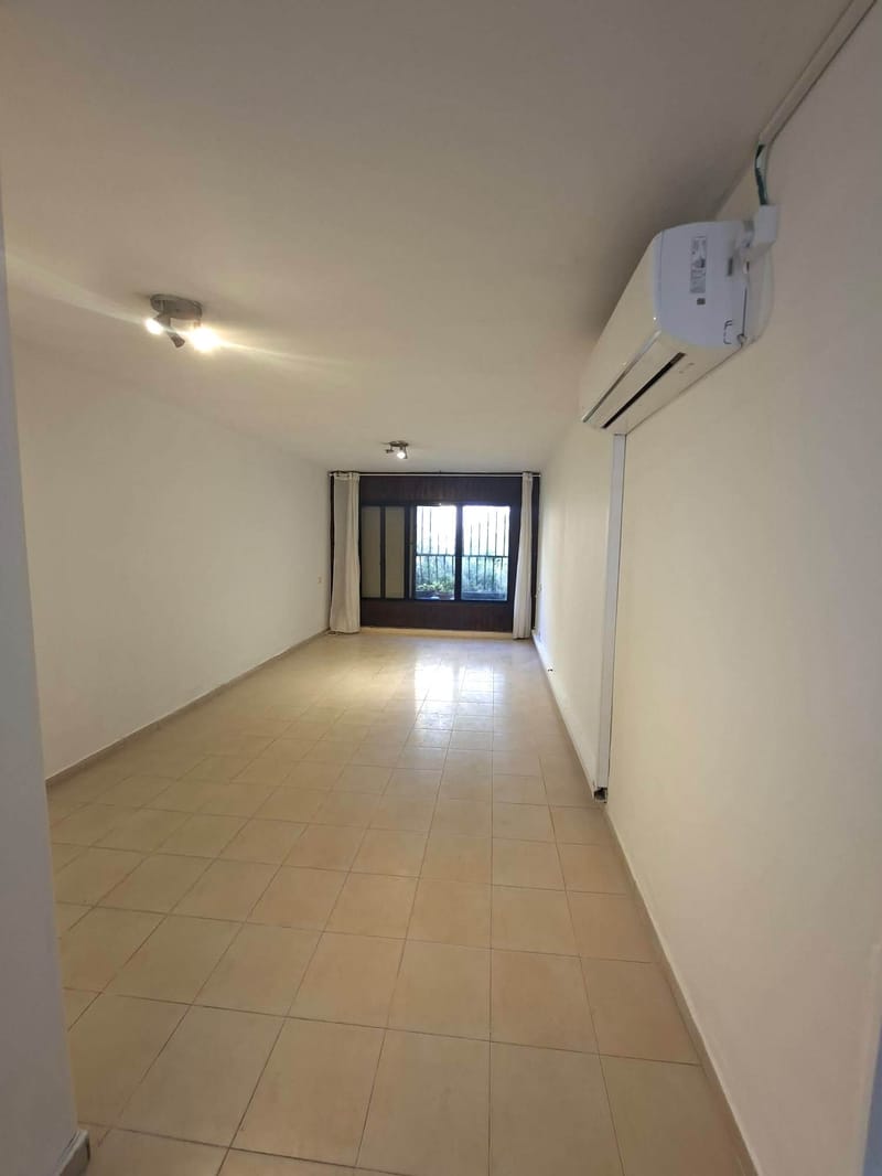 תמונה מפייסבוק – 4 חדרים • 5,500 ₪, ברוך קרוא, יפו ג' ונווה גולן, תל אביב (1)