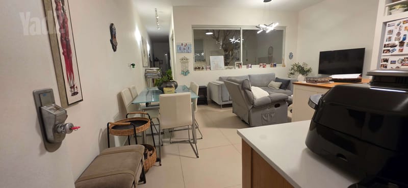 תמונה מיד2 – 2 חדרים • 6,500 ₪, הבנים 1, גולן, רמת השרון (1)