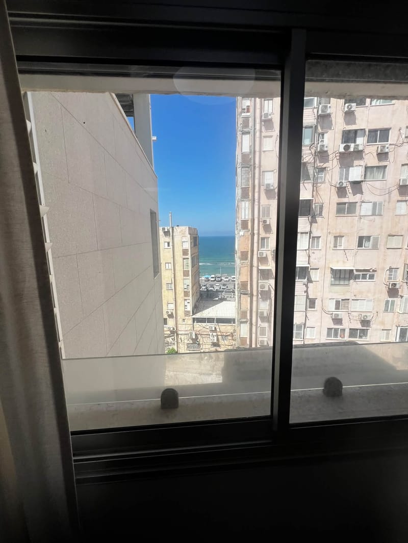 Фото с Facebook – 4 Комнаты • 9,500 ₪, מסריק, Ротшильд - Ацмаут, Бат-Ям (1)