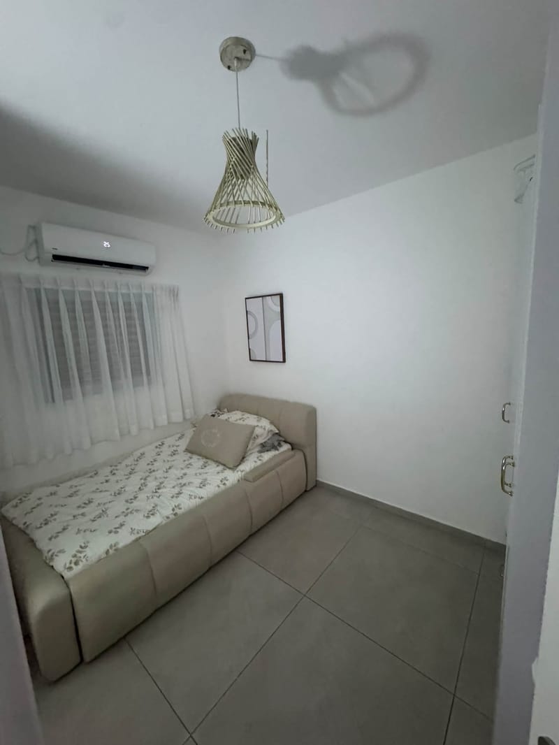 Photo from Facebook – 3 Rooms • ₪5,400, זבוטינסקי 8, Atzmaut - Yosftal, Bat Yam (1)