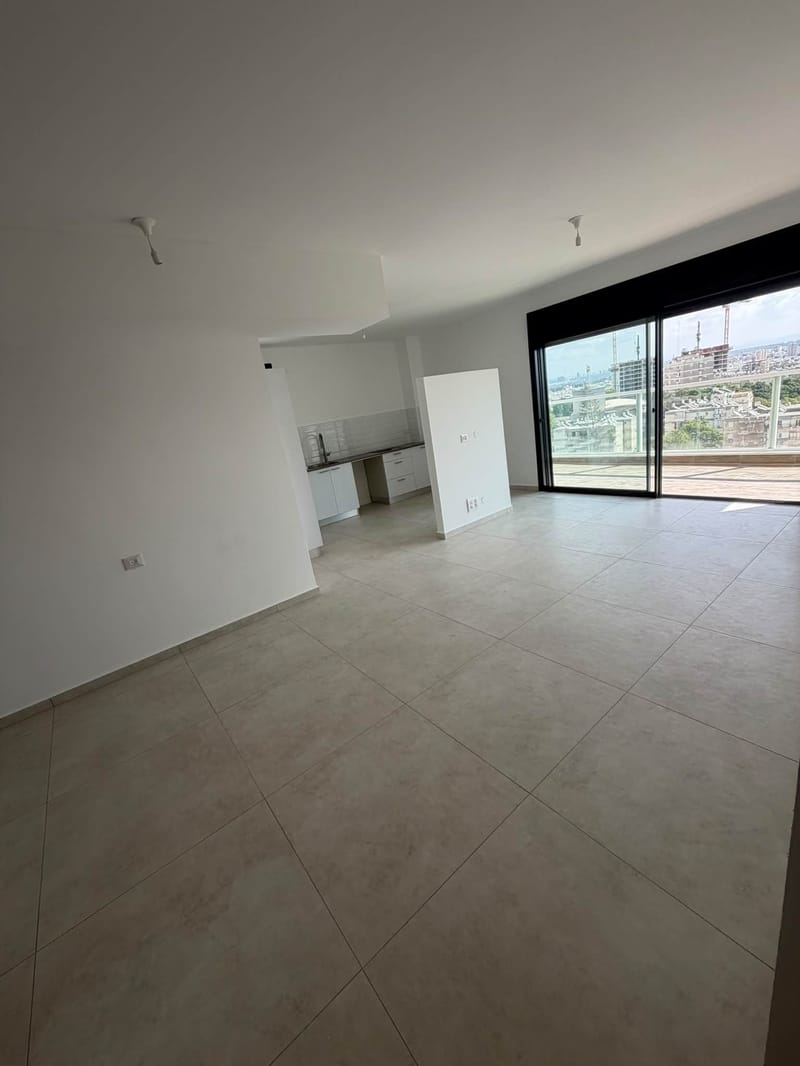 Photo from Facebook – 3 Rooms • ₪6,400, כצנלסון, Bat Yam City Center, Bat Yam (1)