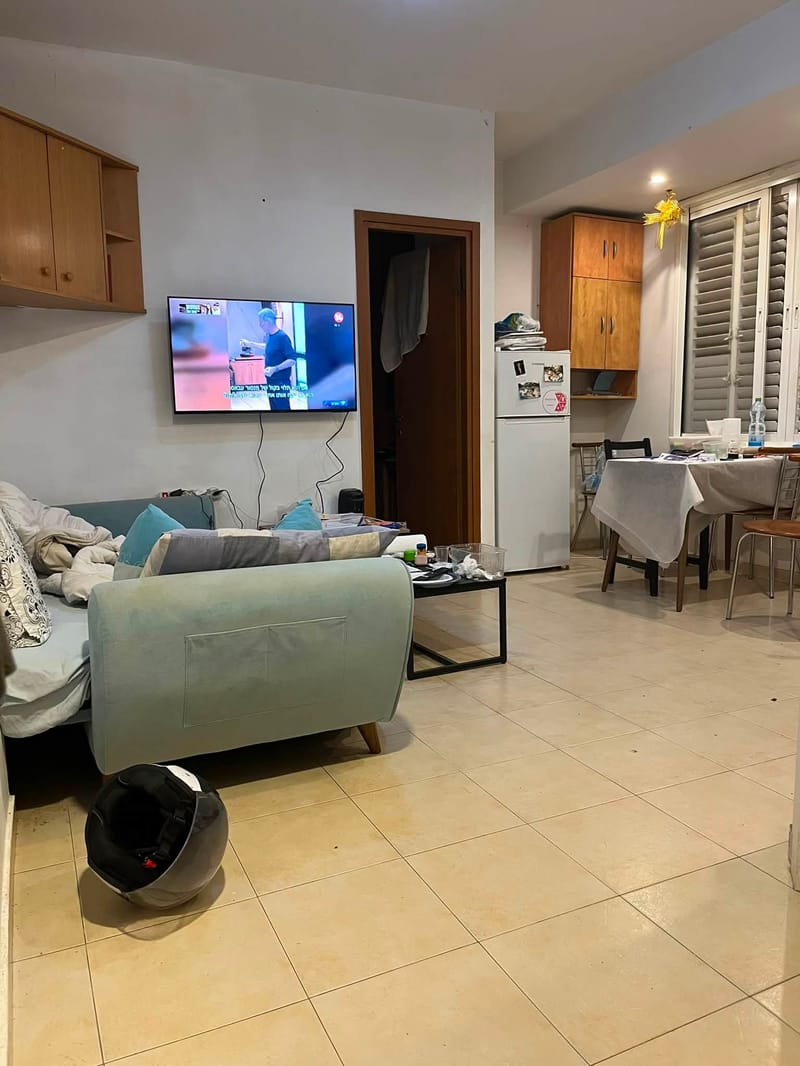 Photo from Facebook – 2 Rooms • ₪3,200, דניאל/עוזיאל, Rothschild - Atzmaut, Bat Yam (1)