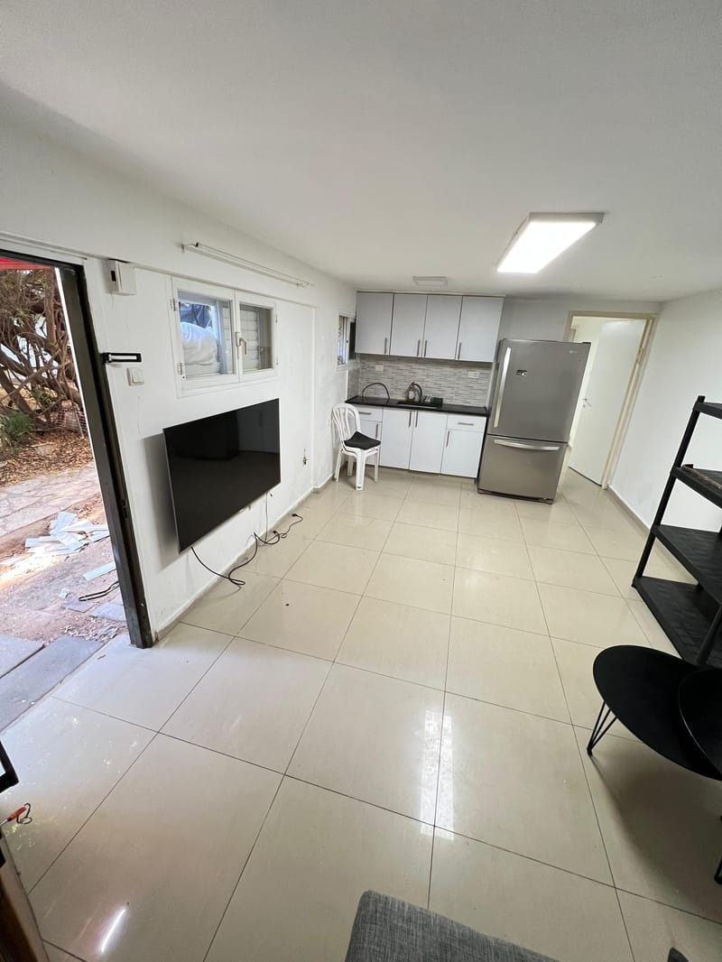 תמונה מפייסבוק – 2 חדרים • 1,490,000 ₪, הרצוג, לב העיר, בת ים (1)