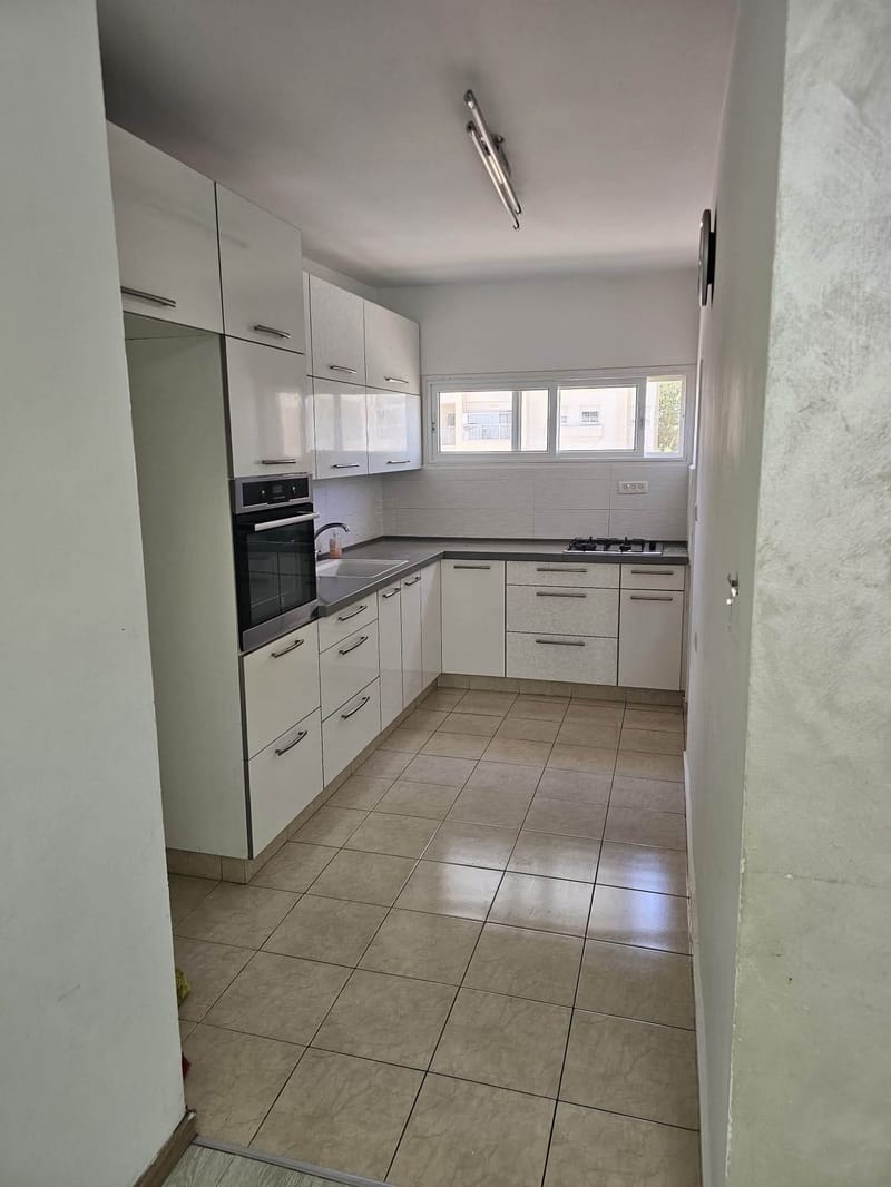 תמונה מפייסבוק – סטודיו • 5,600 ₪, תל גיבורים, חולון (1)