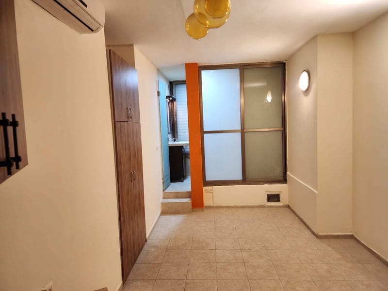 סטודיו • 2,750 ₪ - Image 2