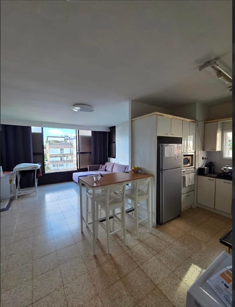 תמונה מפייסבוק – 3 חדרים • 4,500 ₪, ההגנה 22, לב העיר, בת ים (1)