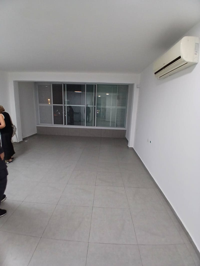 תמונה מפייסבוק – 3.5 חדרים • 5,300 ₪, לב העיר, בת ים (1)