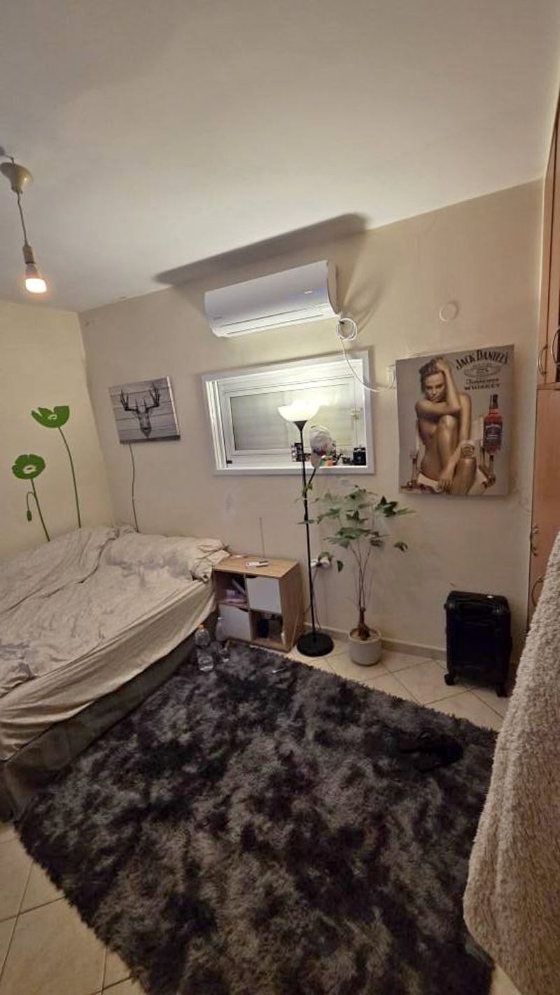 תמונה מפייסבוק – 5 חדרים עם שותפים • 2,000 ₪, ביאליק, מרכז העיר, רמת גן (1)