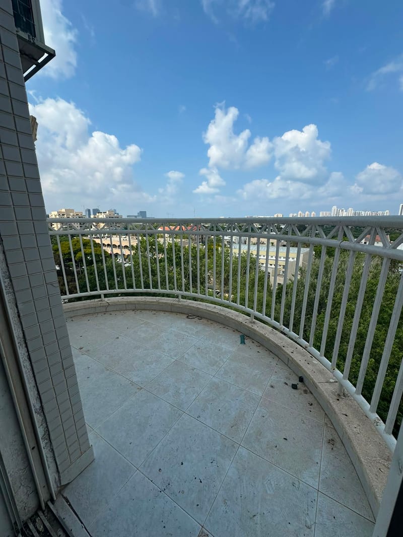 תמונה מפייסבוק – 4 חדרים • 6,200 ₪, לנדאו, בן-גוריון, חולון (1)