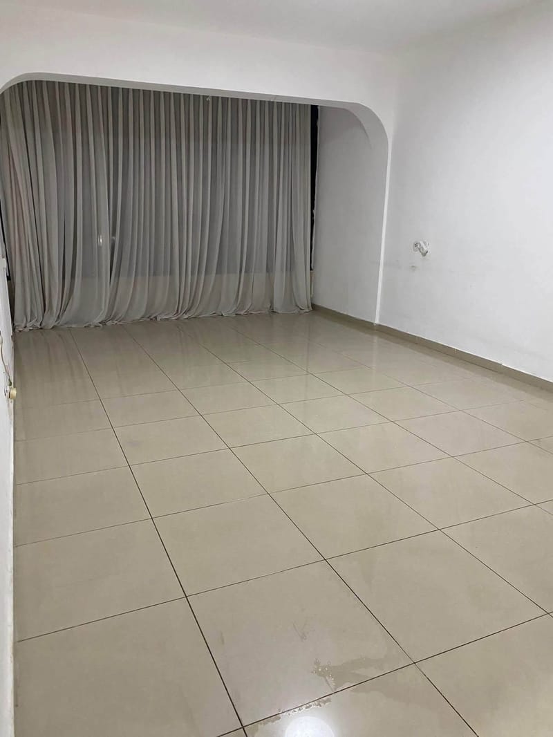 Фото с Facebook – 3 Комнаты • 4,200 ₪, הגאונים, Джесси Коэн и Кирьят-Миха, Холон (1)