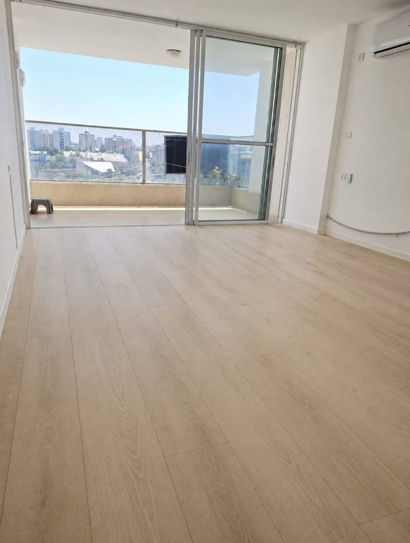 Photo from Facebook – 4 Rooms • ₪6,200, קרן היסוד, Kiryat Sharett West, Holon (1)
