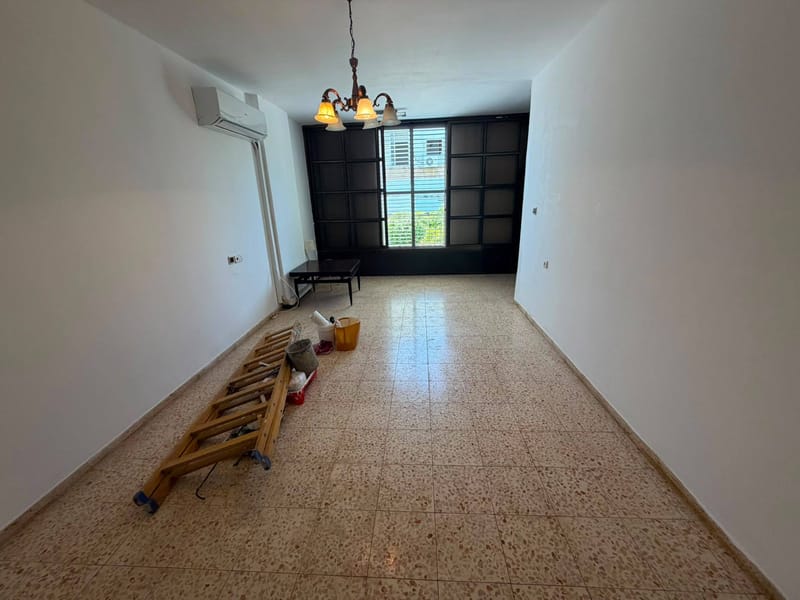 תמונה מפייסבוק – 4 חדרים • 5,100 ₪, קראוזה, 'רסקו א, חולון (1)