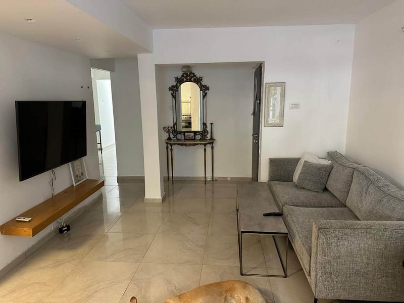 תמונה מפייסבוק – 4 חדרים • 7,500 ₪, נאות רחל, חולון (1)