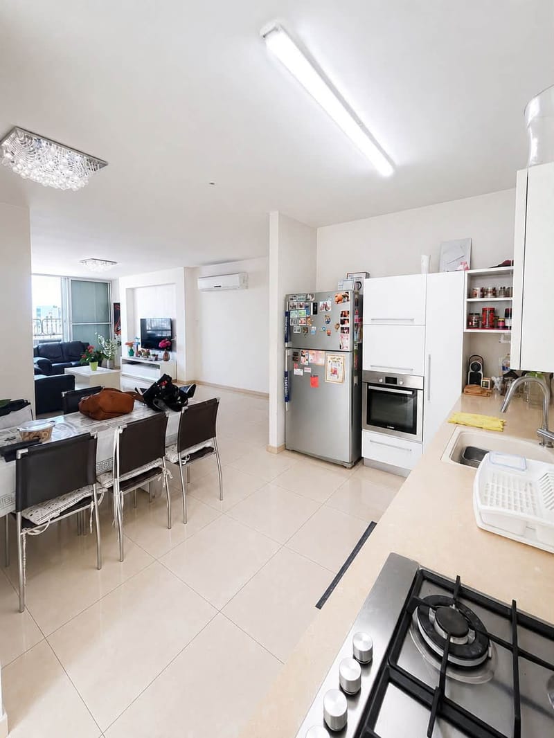 תמונה מפייסבוק – 3 חדרים • 5,500 ₪, אלופי צה״ל, קריית שרת מזרח, חולון (1)