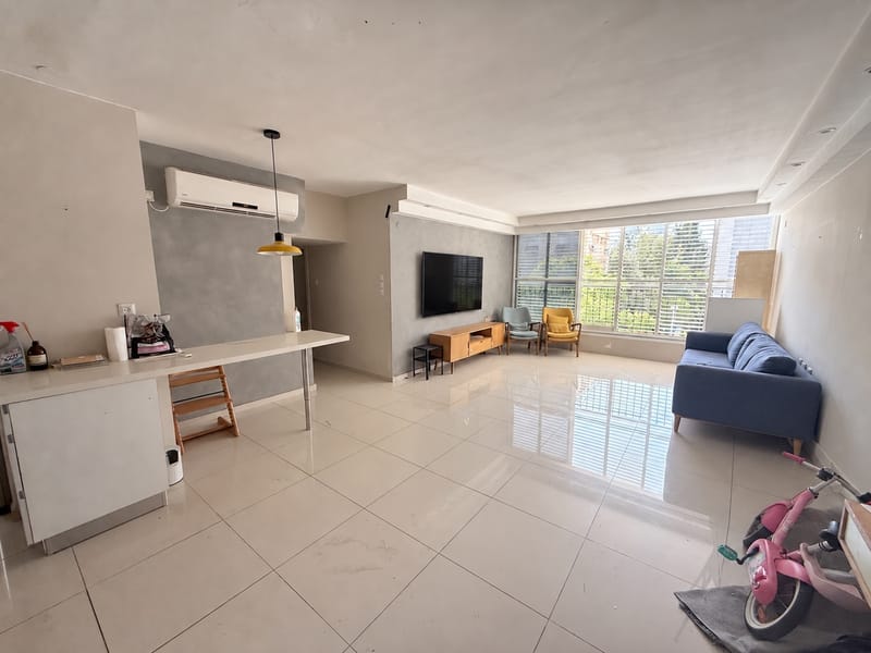 תמונה מפייסבוק – 5 חדרים • 11,900 ₪, אחדות העבודה 11, קריית יוסף, גבעתיים (1)