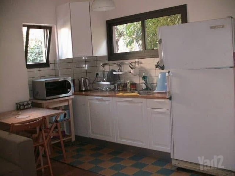 תמונה מיד2 – 3 חדרים • 5,900 ₪, מצולות ים 22, שיכון חברת חשמל, גבעתיים (1)