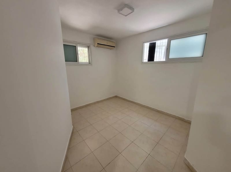 תמונה מפייסבוק – 2.5 חדרים • 3,350 ₪, אגרובנק, חולון (1)