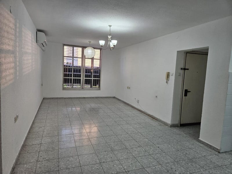 Photo from Facebook – 4 Rooms • ₪6,500, המאבק, Tel Ganim, Givatayim (1)