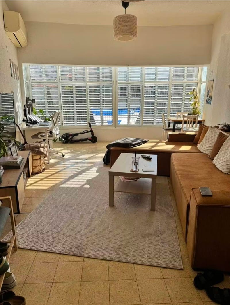 תמונה מפייסבוק – 2 חדרים • 5,400 ₪, סירקין 15, בורוכוב, גבעתיים (1)