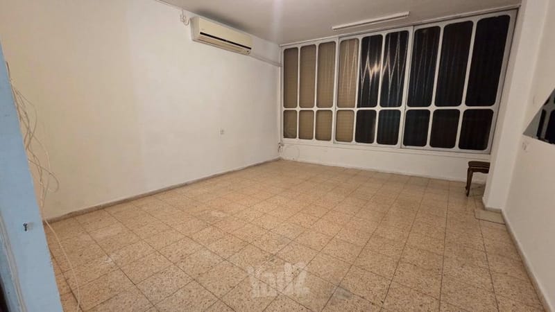 Фото с Facebook – 3 Комнаты • 4,500 ₪, Неот-Рахель, Холон (1)