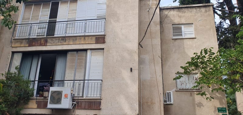 תמונה מפייסבוק – 3 חדרים • 6,000 ₪, סמטת נחל, בורוכוב, גבעתיים (1)