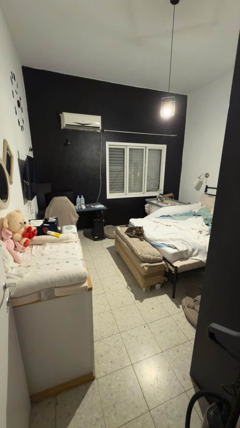 Photo from Facebook – 2 Rooms • ₪4,500, ארלוזורוב 13, Hashmonaim, Ramat Gan (1)