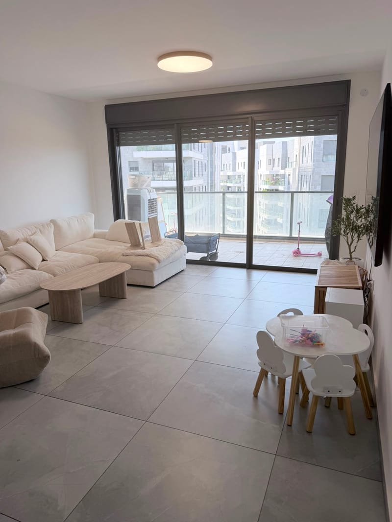 תמונה מפייסבוק – 6 חדרים • 12,500 ₪, הר מרון 2, גני הרצלייה, הרצליה (1)